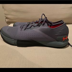 Under Armor Tribase Reign